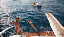 ROMACHRIS II -  Swim Platform and Toys